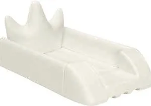 All-Seasons Crown Pet Bed With Cushion & Blanket thumbnail-5