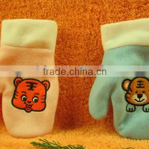 Cute Kids Animal Winter Gloves thumbnail-1