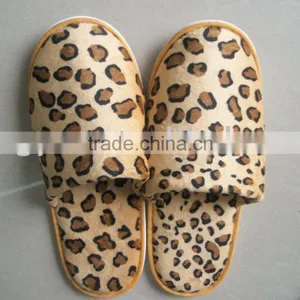 Beautiful Hotel Slipper thumbnail-1