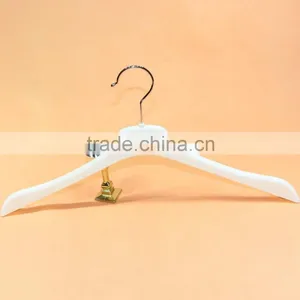 54G White Sale Plastic Clothes Hangers for Clothes Display thumbnail-2
