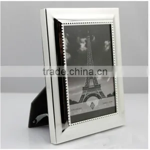 New Style Simple Design Fashonable Metal Photo Frame For Pictures thumbnail-2