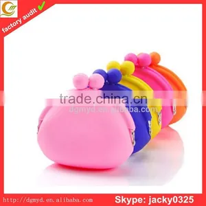 Dongguan Factory Wholesale New Design Fashion Silicone Wallet for Store Promotion thumbnail-3