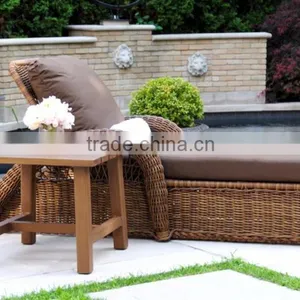 Wicker Sunbed With Table thumbnail-1