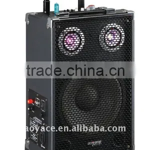 Trolley Speaker With Battery and USB/SD thumbnail-1