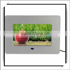 New Product Brush 7 Inch Wide Screen Digital Photo Frame thumbnail-1