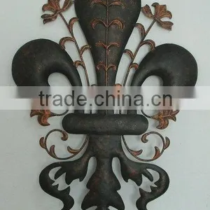 Hanging thumbnail-1