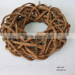 12" Grapevine Wreath thumbnail-1