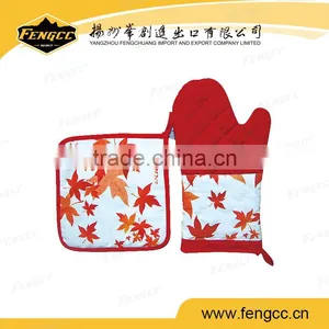 Heat Resistant Microwave Oven Gloves thumbnail-1