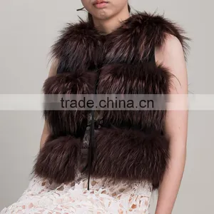Myfur China Supplier Factory High Quality Latest Fashion Genuine Raccoon Fur Vest With Factory Price thumbnail-1