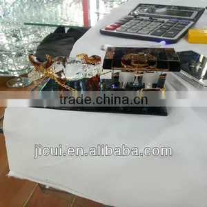 Crystal ox Cart Perfume Bottle thumbnail-1