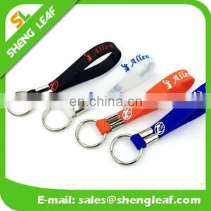 2017 New Design With Customized Logo and Various Color Silicone Keychain thumbnail-2