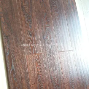 Mdf 8mm Good Quality Melamine Laminate Flooring Piso Flotante thumbnail-2