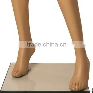 Realistic Female Mannequin for Garments Display thumbnail-4
