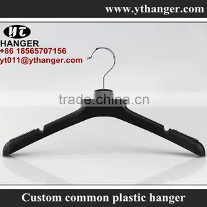 IMY-489 Black Cheap Plastic Hanger Suppliers for Dress thumbnail-2
