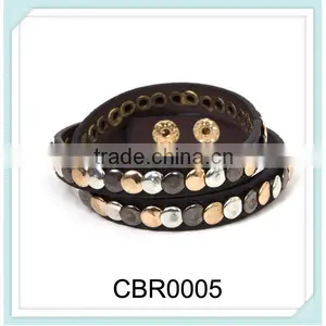2014 Fashion Stud Leather Bracelet thumbnail-1