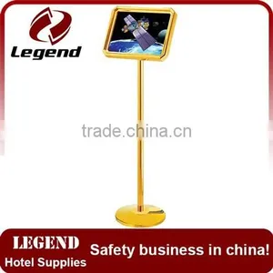 Wholesale Customized Easy Carry Advertising Stand thumbnail-3