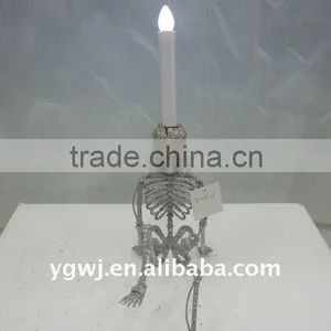 Skull Candle Holder Halloween thumbnail-1