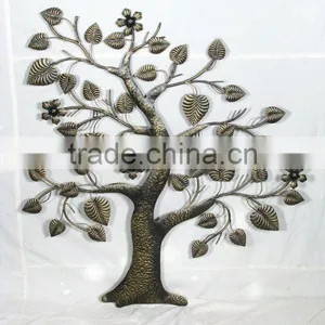 Metal Wall Decor thumbnail-1