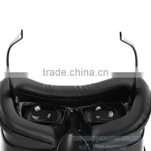 3D VR Box Headset for 3D Video Watching / Virtual Reality Glasses 4.5 - 6 Inch With Controller Available thumbnail-4