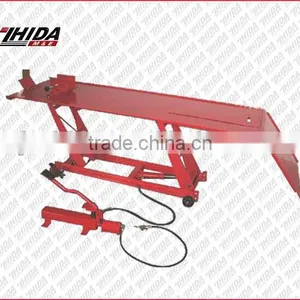 1000LB CE Approved Hydraulic/Pneumatci Motorcycle Lift Table thumbnail-1