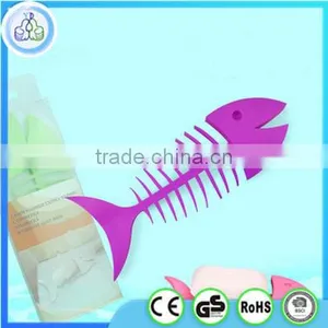 Wholesale Fishbone Shape Plastic Soap Holder Made in China thumbnail-1