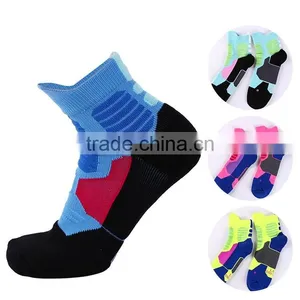 Big Brand High Quality USA Elite Basketball Socks Ankle Athletic Sport Socks Men Fashion Compression Thermal Socks thumbnail-1