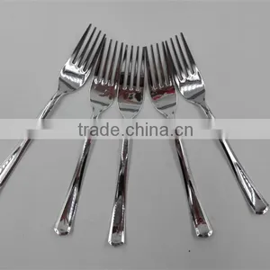 12pc Plastic Forks thumbnail-2