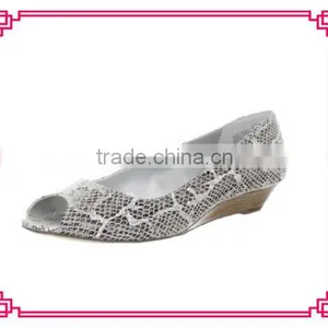 Simple Design Peep Toe Wedge Low Heel Women Shoes thumbnail-1