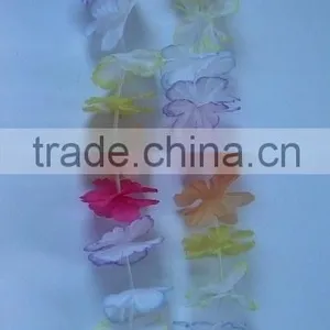 Hawaiian Flower Leis Party Accessories thumbnail-1