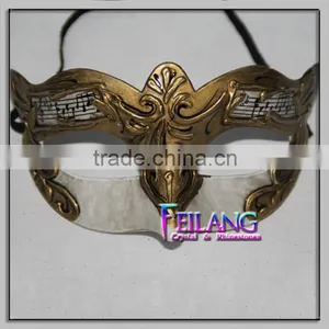 Painted Hlaf Face Halloween Venetian Mask thumbnail-3