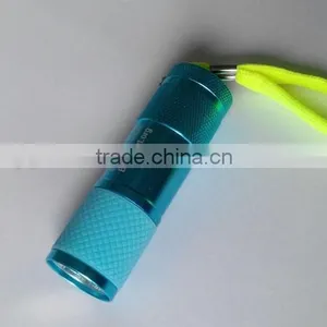 Glow Wrap 9 LED Flashlight thumbnail-1