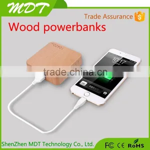 Universal Larger Capacity Wooden or Bamboo 10400 Power Bank thumbnail-2