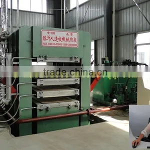 Wooden Molded Door Hot Press /Molded Door in Linyi China thumbnail-1