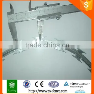 Galvanized and PVC Coating Razor Barbed Wire Concertina Razor Wire thumbnail-4