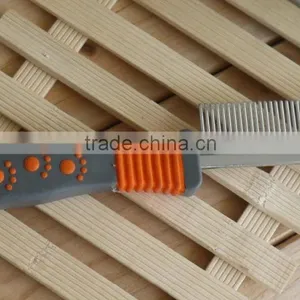 2015 Dog Products Plastic Handle Pet Comb thumbnail-3