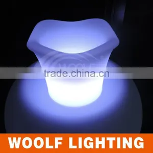 Garden Led Illuminating Plastic Flower Pot Color Changing thumbnail-6