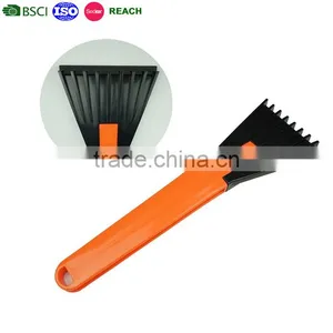 BSCI Promotional Window Ice Scraper Ice Breaker for Car thumbnail-1