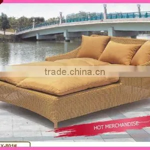Rattan Outdoor Daybed thumbnail-1