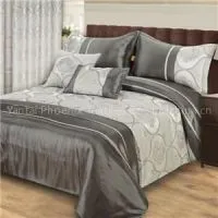Taffeta Bedspread thumbnail-1