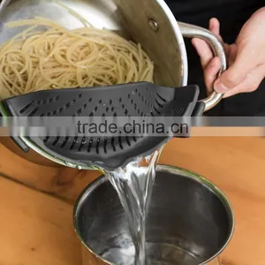 Snap 'n Strain Universal Strainer Colander thumbnail-2