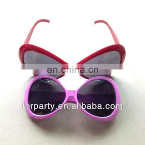 SGN-0688 Women Party Sunglasses thumbnail-1