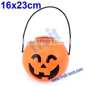 Portable Plastic Pumpkin Bucket for Halloween Decoration (16x23cm) thumbnail-1