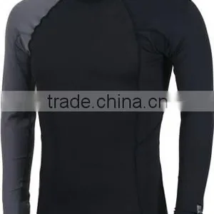 92% Polyester 8% Spandex (Lycra) Crew Neck Long Sleeves Black Compression Shirt / Rash Guard With Grey Sleeve thumbnail-1