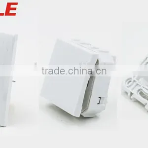 European Standard 86*86 Type PC Panel and Frame Siliver Contactor 1 Gang 1 Way Wall Switch thumbnail-5