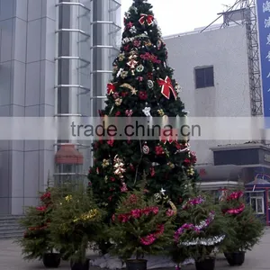 Outdoor Christmas Decoration Tree thumbnail-1