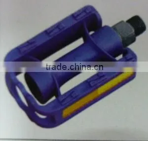 Hot Sale High Quality Wholesale Price Durable Plastic Colorful Bicycle Pedals Bicycle Parts thumbnail-1