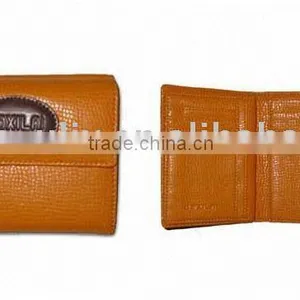 Women's Wallet With Button and Two Mesh Pockets thumbnail-1
