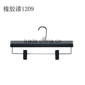 Fashion Plastic Pant Luxury Rubber Plastic Bottom Hanger thumbnail-2