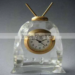 Unique Design Iceberg Shape Crystal Clock,glass Clock With Black Base thumbnail-4