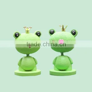 Traditional Design Frog Cartoon Character Bobble Head thumbnail-1